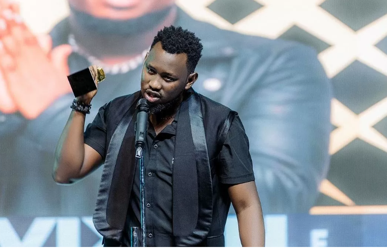 Levixone Is Named Best Male Artist Of The Year In Africa In The USA's SAUTI Awards